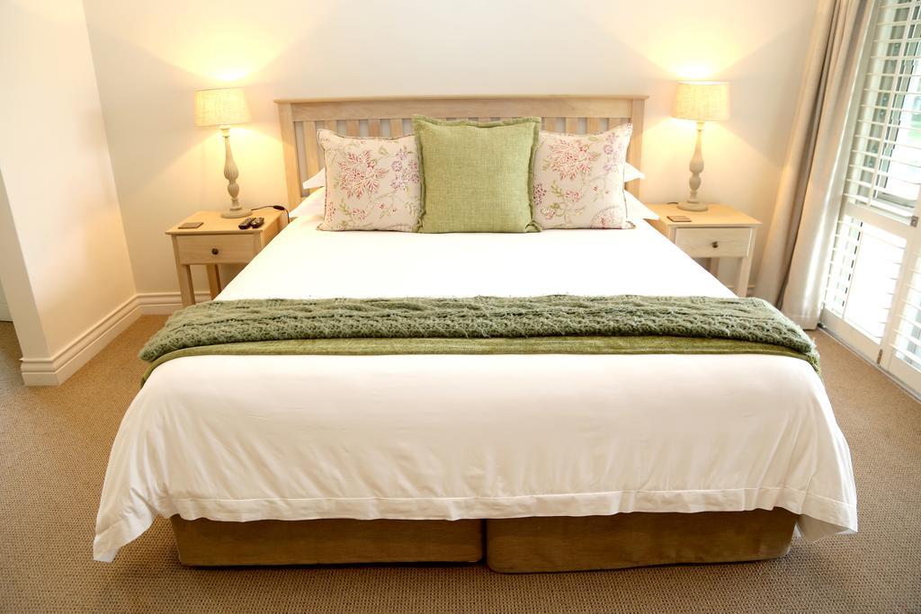 Kingsmead Guest House Harare Extérieur photo