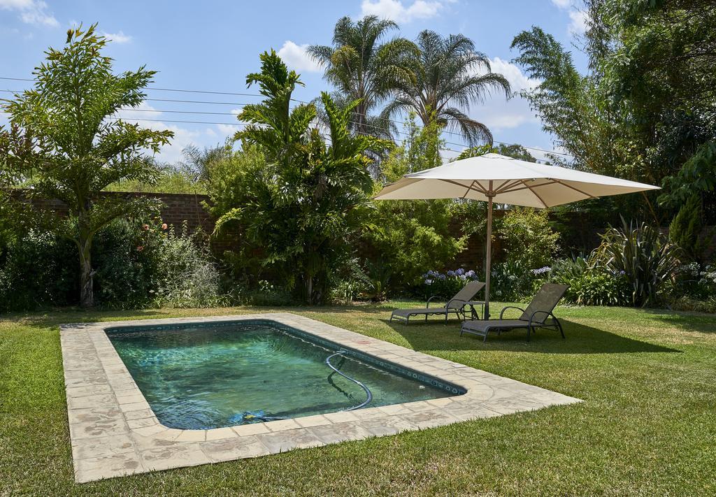 Kingsmead Guest House Harare Extérieur photo